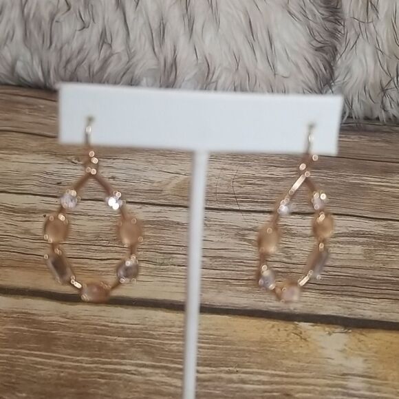 Goldtone Dangling Hoop with Stones NWOT - Picture 4 of 4